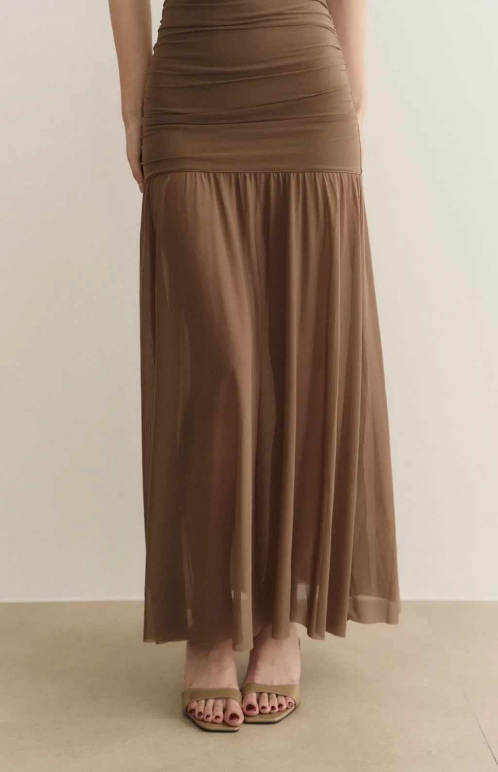 Strapless Ruched Sheer Overlay Bra Dress<br/>歐美平口抓皺收腰Bra Dress