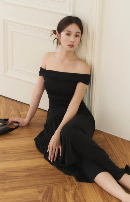 Off-Shoulder Ruched Maxi Bra Dress<br/>法式平肩抓皺修身Bra Dress