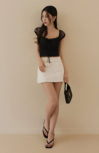 Sheer Lace Tie-Front Square-Neck Bra Top<br/>蕾絲抽繩方領透膚Bra Top
