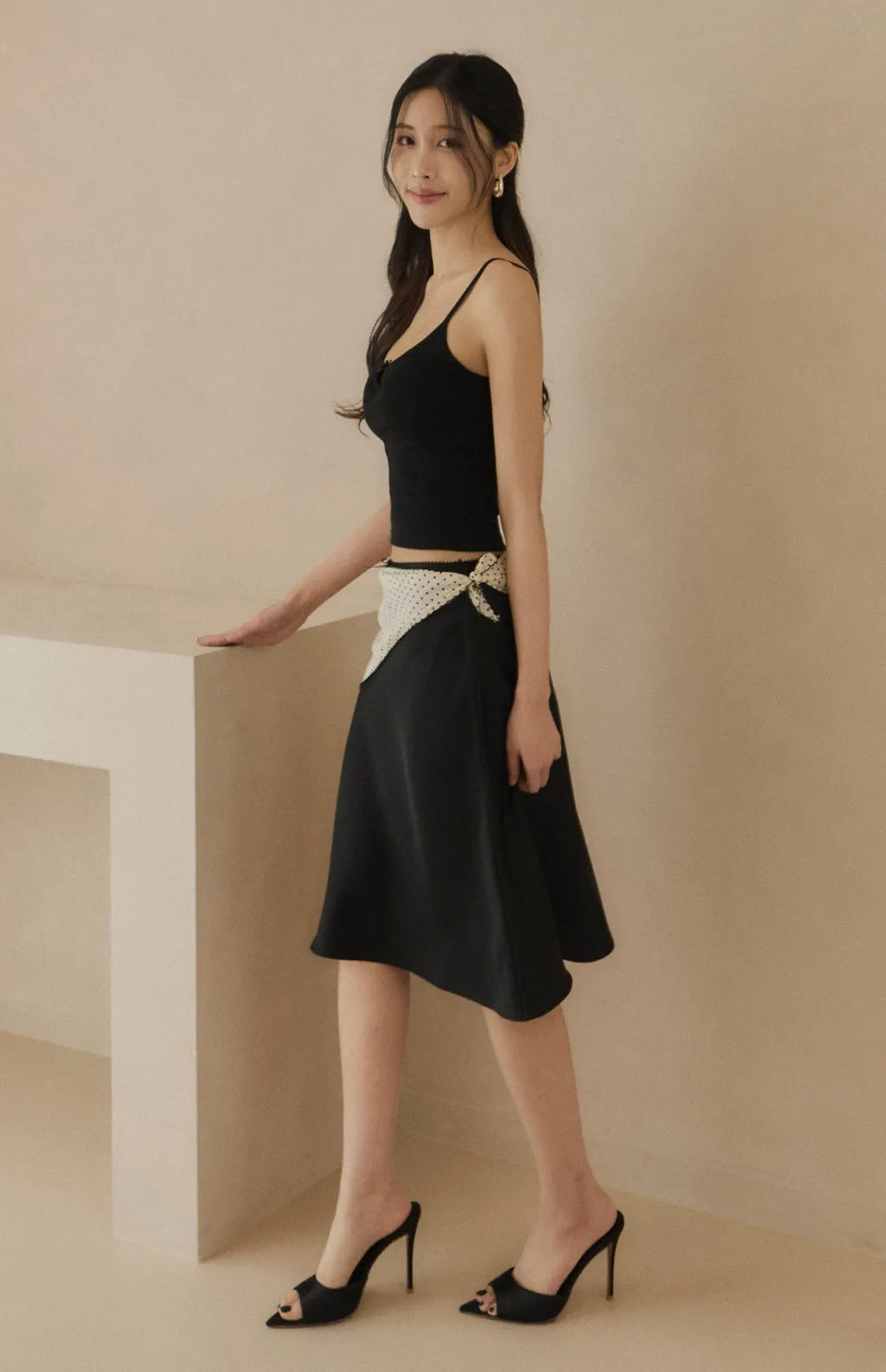 Bow Cutout Cami Bra Top<br/>美式心機鏤空蝴蝶結Bra Top