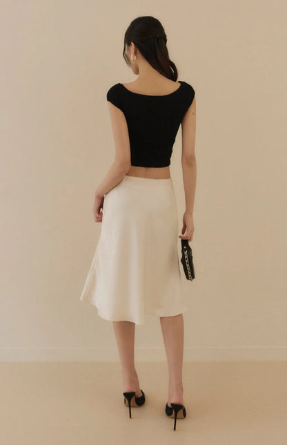 Boatneck Twist-Front Cutout Bra Top<br/>船型領扭結鏤空造型Bra Top