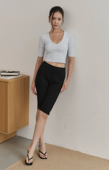 Half-Sleeve V-Neck Bra Top<br/>五分袖美胸V領Bra Top