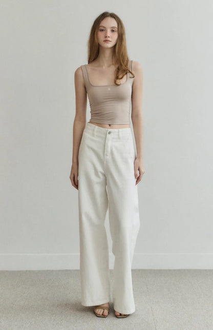 Barely-There Square-Neck Bra Top<br/>輕裸寬肩方領品牌刺繡Bra Top