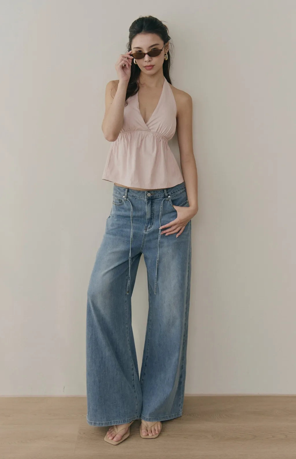 Halter V-Neck Babydoll Bra Top<br/>繞脖V領收腰傘擺Bra Top