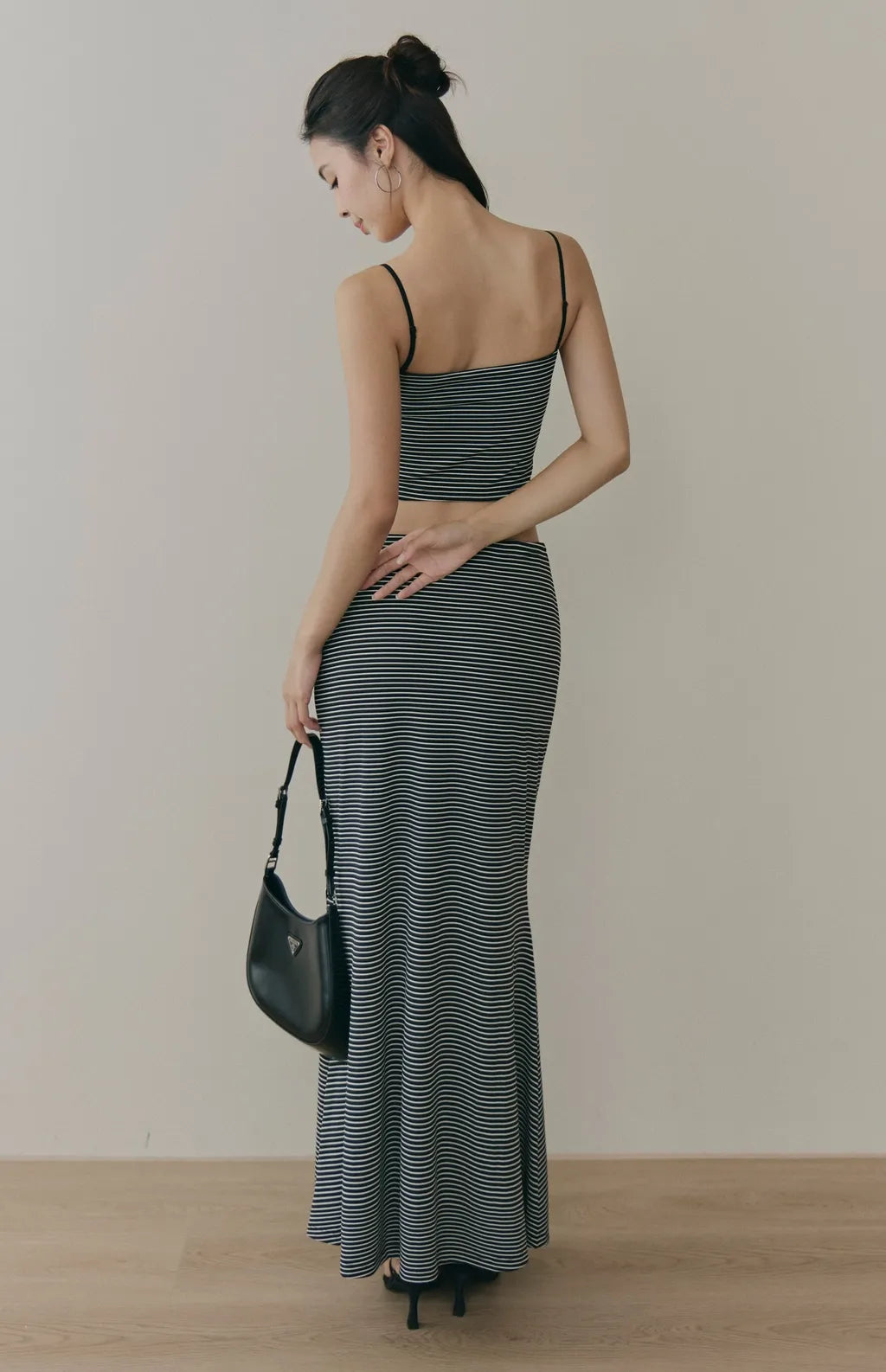 Striped Ruched-Bust V-Neck Cami Bra Top<br/>條紋V領美胸抓皺Bra Top