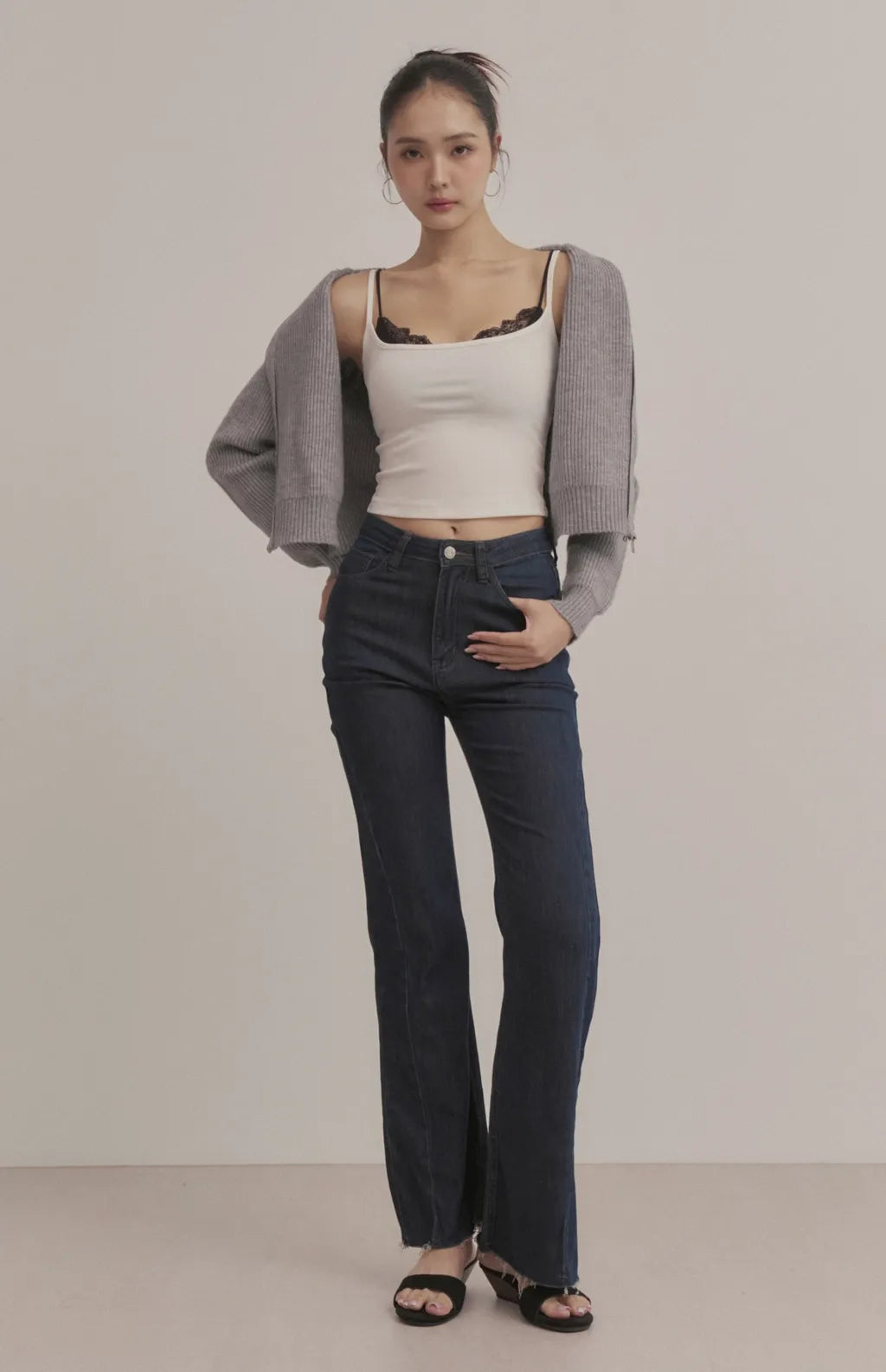Layered Sweetheart Lace-Trim Crop Bra Top<br/>假兩件桃心領蕾絲花邊Bra Top