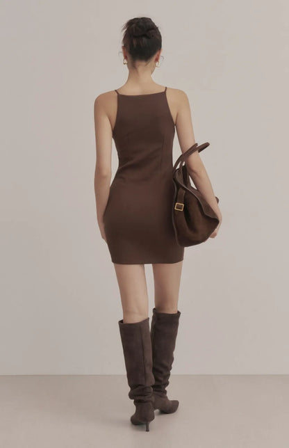 Structured Boat-Neck Bodycon Bra Dress<br/>挺版船型領包臀Bra Dress