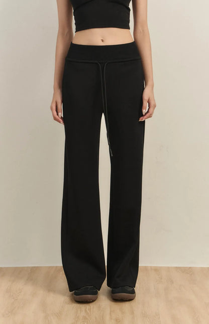 Wide-Waist Drawstring Cotton Flared Pant<br/>寬腰抽繩太空棉喇叭褲