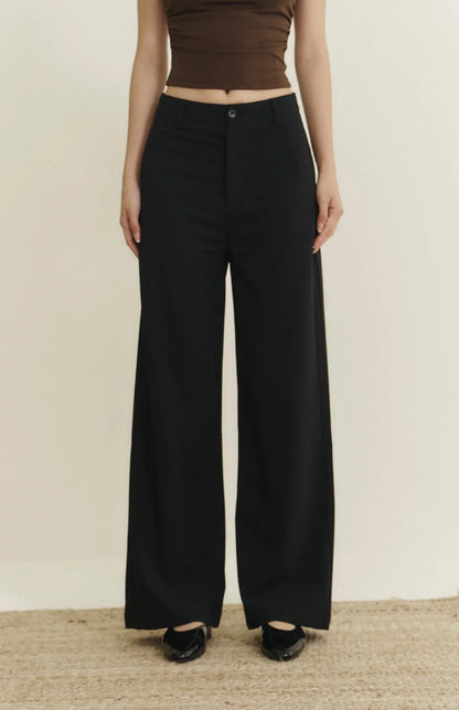 Classic Wide Straight Chino<br/>極簡老錢西褲 By Beigy - Milu