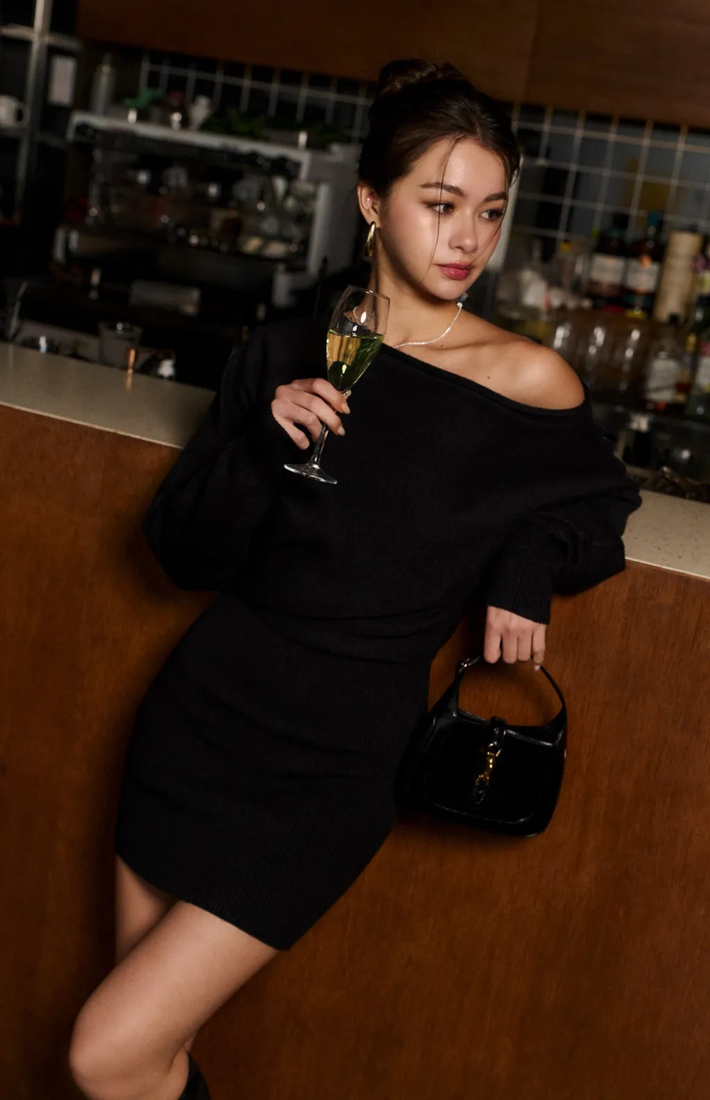 Cozy Knit Off-Shoulder Bodycon Mini Dress<br/>慵懶針織長袖包臀洋裝