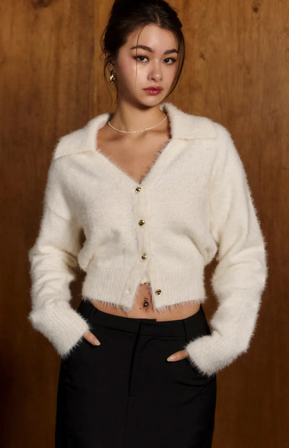 Faux Fur Collared Crop Cardigan<br/>質感翻領排釦水貂毛外套