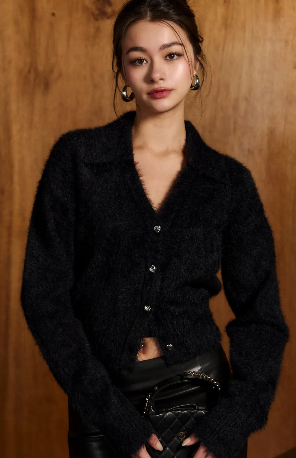 Faux Fur Collared Crop Cardigan<br/>質感翻領排釦水貂毛外套