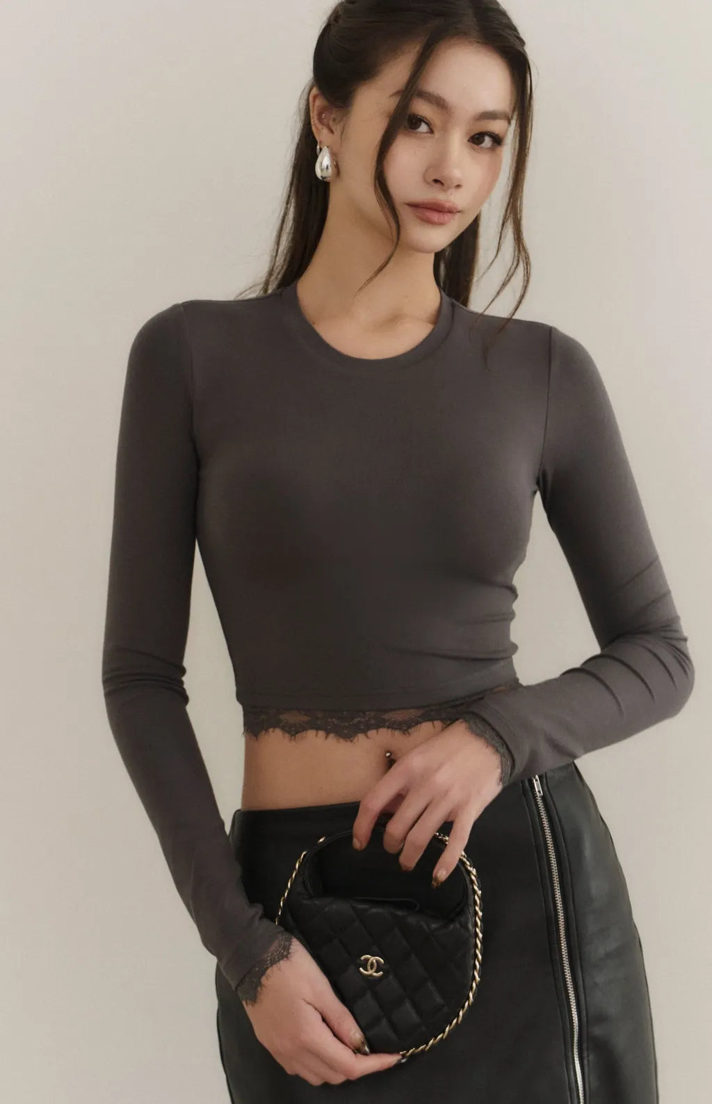 （最後現貨）Modal Lace-Panel Crew Neck Long Sleeve Bra Top<br/>莫代爾拼接蕾絲圓領長袖Bra Top -【XS】