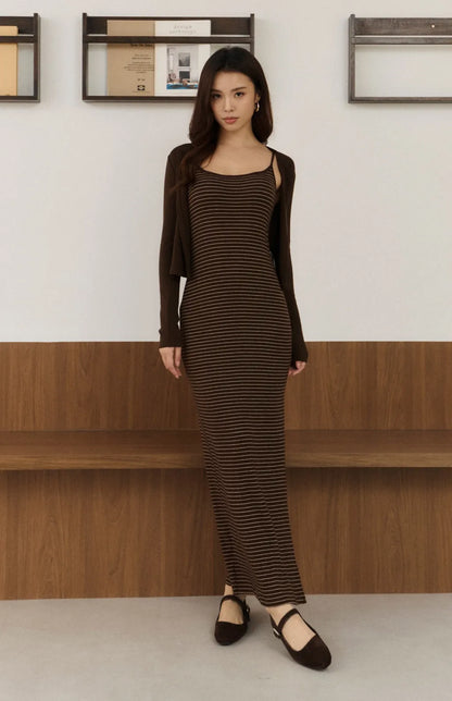 Striped Side-Slit Slimming Maxi Bra Dress<br/>條紋側開衩顯瘦Bra Dress