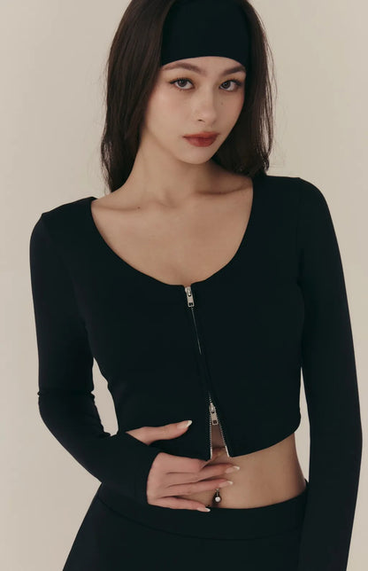 Cloud V-Neck Zip Long-Sleeve Bra Top<br/>雲感太空棉V領修身拉鍊長袖Bra Top