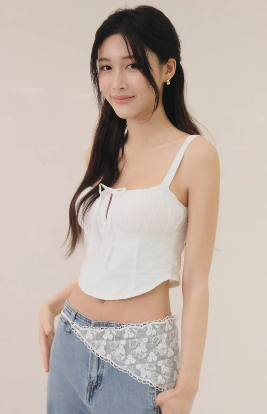 French Eyelet Lace Tie-Front Bra Top<br/>法式緹花蕾絲抽繩Bra Top