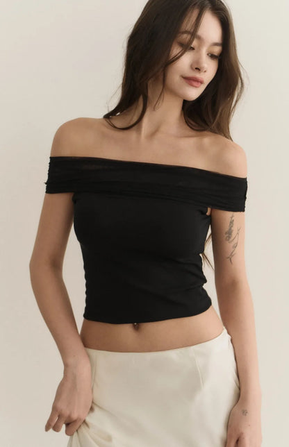 Sheer Gauze Off-Shoulder Bra Top<br/>透膚柔紗一字領Bra Top