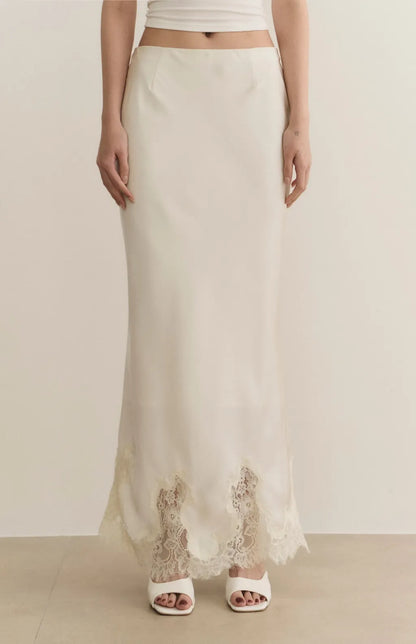 Satin Lace Trim Mermaid Maxi Skirt<br/>緞面蕾絲鑲邊魚尾裙