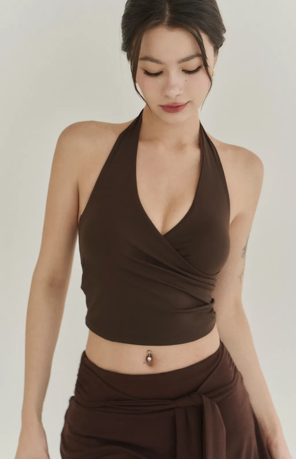 Halter Cross Front Ruched Bra Top<br/>美胸交叉V領抓皺Bra Top