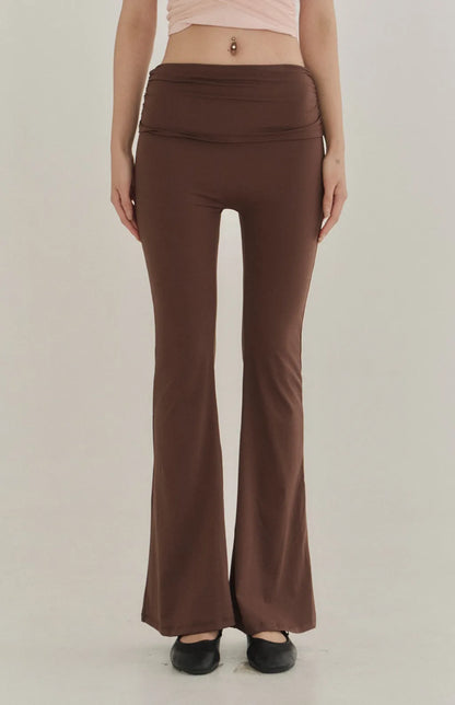 High-Waist Side Ruched Flare Pants<br/>寬腰側抓皺喇叭褲