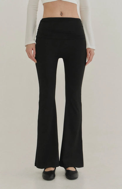 High-Waist Side Ruched Flare Pants<br/>寬腰側抓皺喇叭褲