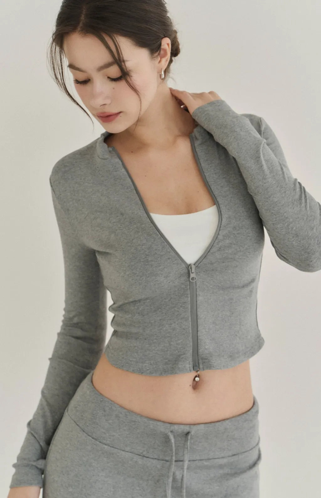 Modal Stand Collar Zip Crop Jacket<br/>莫代爾親柔感立領外套
