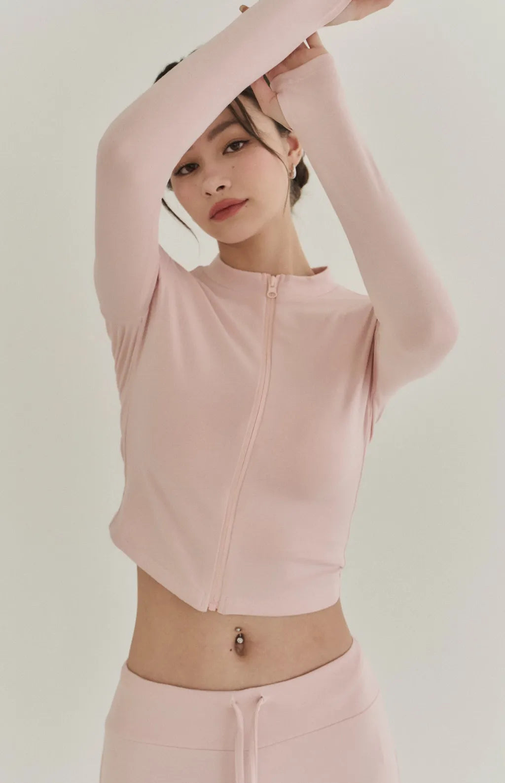 Modal Stand Collar Zip Crop Jacket<br/>莫代爾親柔感立領外套