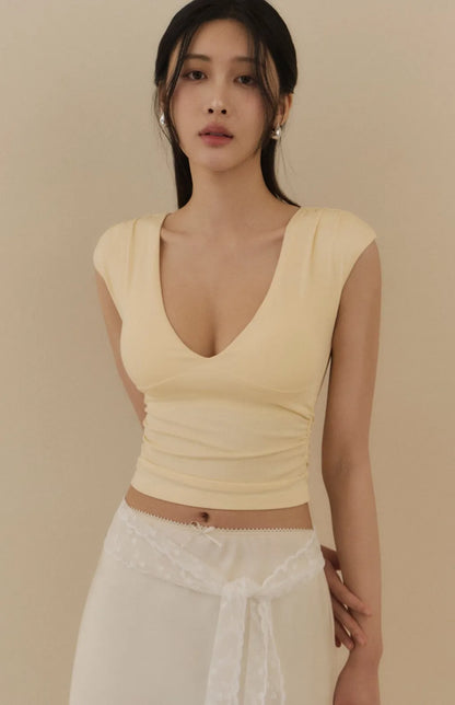 Tencel Plunge Cap-Sleeve Bra Top<br/>天絲裸感V領包袖Bra Top