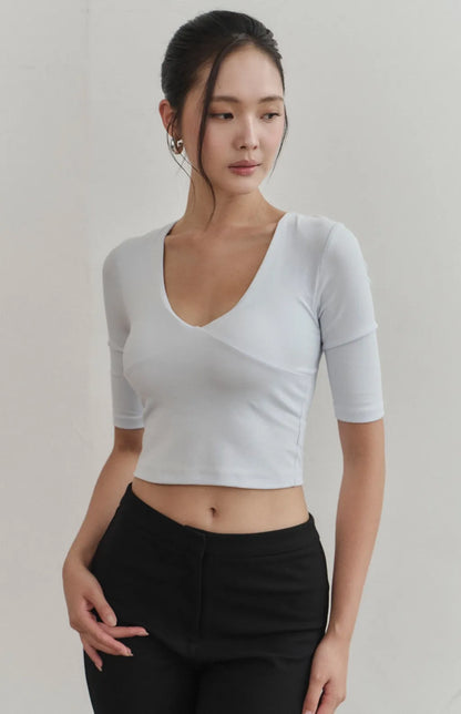 Half-Sleeve V-Neck Bra Top<br/>五分袖美胸V領Bra Top