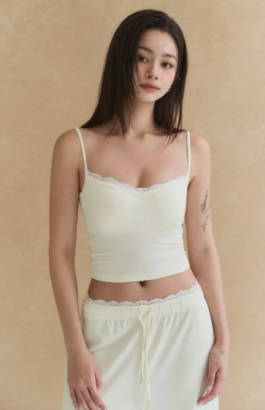 Lace-Trim Sweetheart Cami Bra Top<br/>蕾絲滾邊桃心領Bra Top
