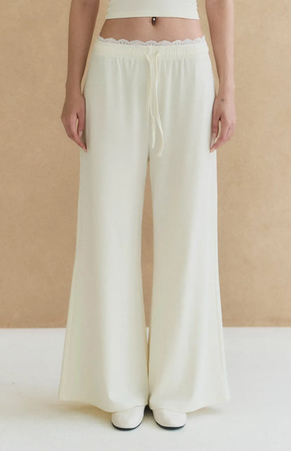 Lace-Trim Drawstring Wide-Leg Pants<br/>蕾絲滾邊抽繩寬褲