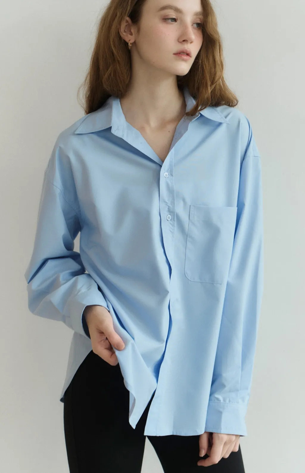 Water-Repellent Oversized Shirt<br/>抗潑水品牌刺繡襯衫