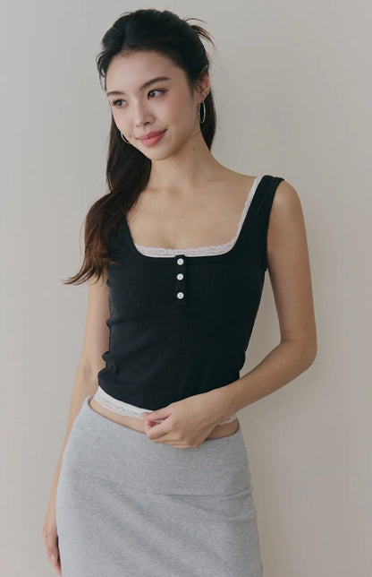 Tencel Layered Lace-Trim Henley Bra Top<br/>天絲假兩件蕾絲可開釦Bra Top
