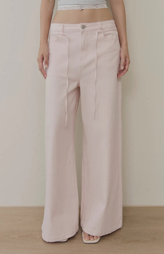 Drawstring Soft Denim Wide-Leg Jeans<br/>抽繩腰帶軟牛仔寬褲