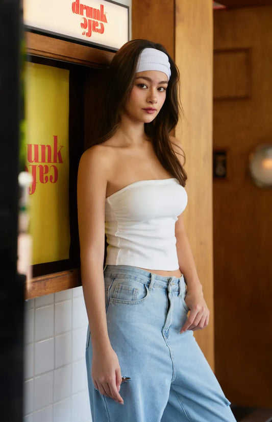Ribbed Strapless Bra Top<br/>心機抓皺羅紋平口Bra Top