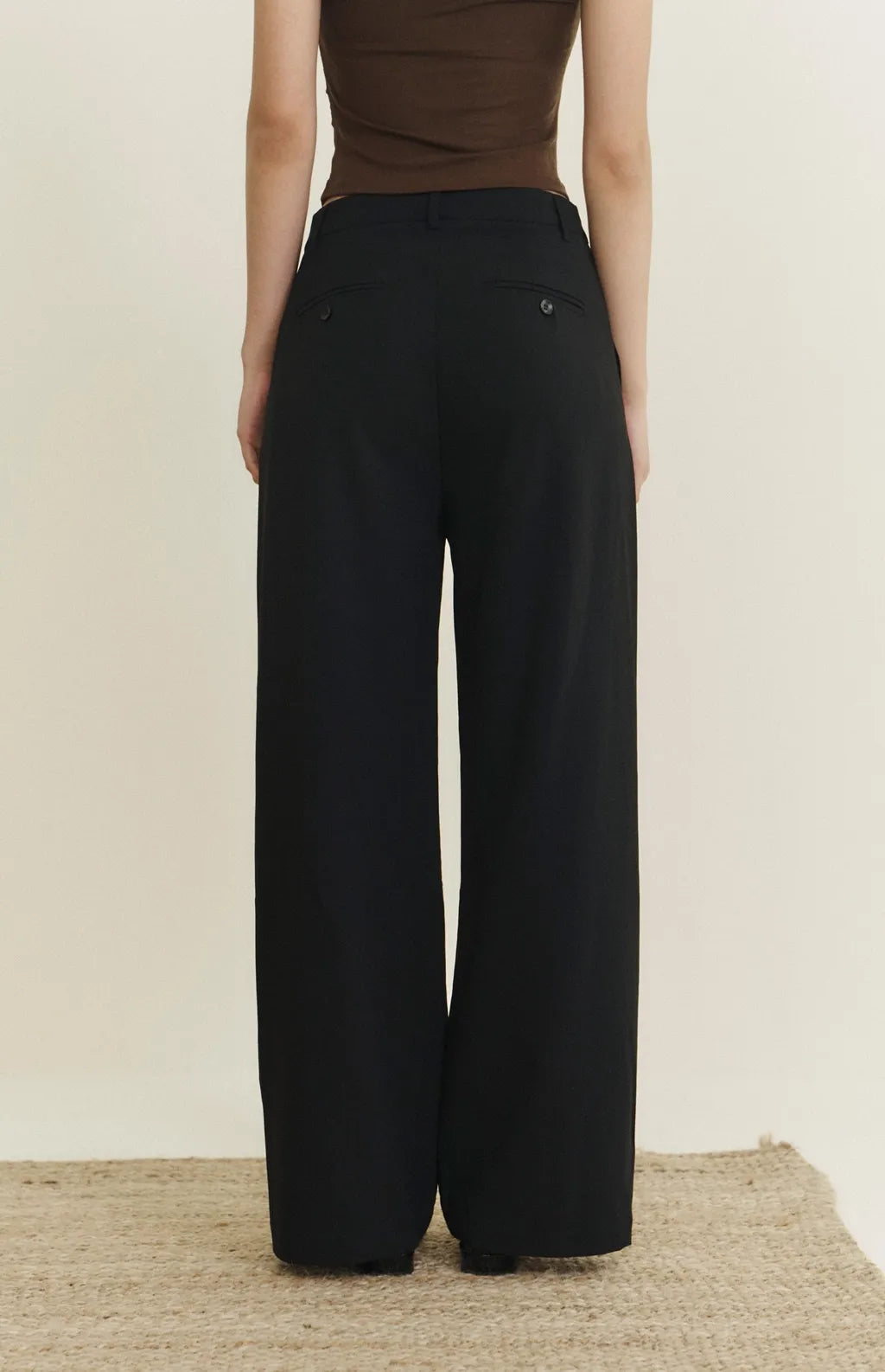 Classic Wide Straight Chino<br/>極簡老錢西褲 By Beigy - Milu