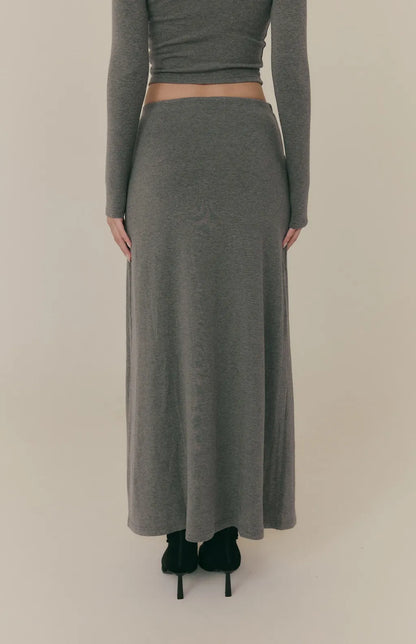 Cozy Wool-Blend Tie-Waist Long Skirt<br/>羊毛暖絨假兩件綁帶裙
