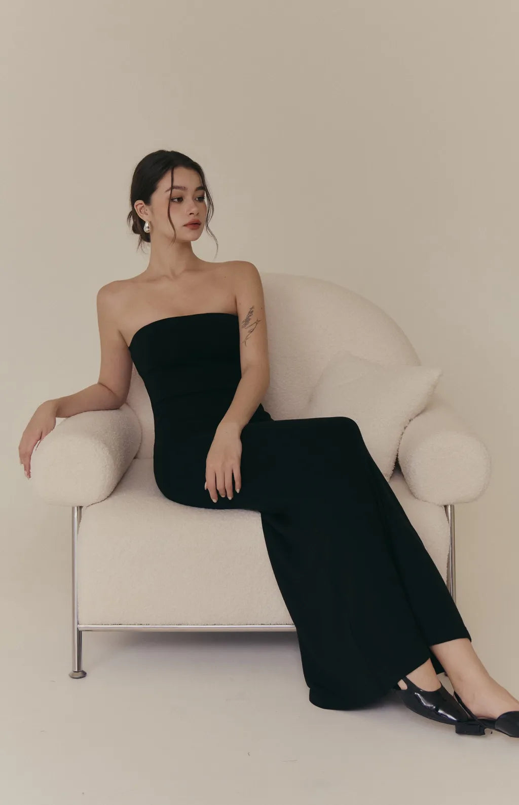 Cozy Wool-Blend Strapless Fishtail Bra Dress<br/>羊毛暖絨平口魚尾Bra Dress