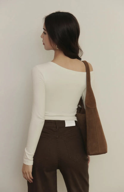 Off-Shoulder Buttoned Long-Sleeve Bra Top<br/>斜肩可開釦長袖Bra Top