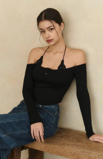 Lace Off-Shoulder Sueded Bra Top<br/>蕾絲一字領磨毛長袖Bra Top