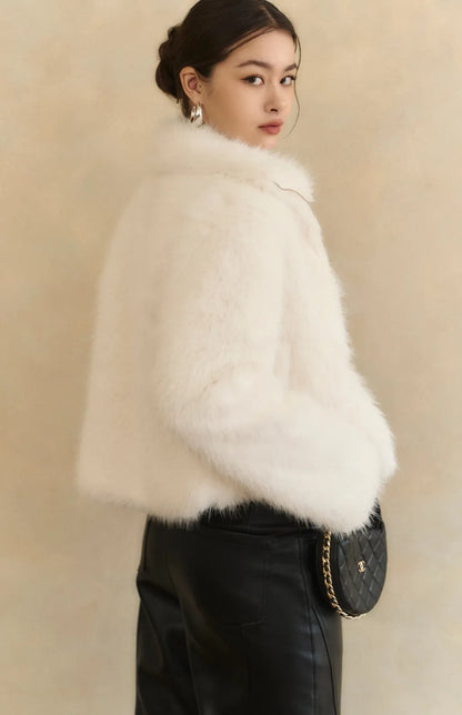 (現貨) Shaggy Faux Fur Zip Jacket<br/>俐落翻領毛毛拉鏈外套 -【S】