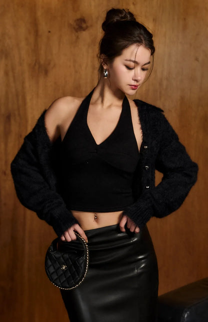 Faux Fur Collared Crop Cardigan<br/>質感翻領排釦水貂毛外套
