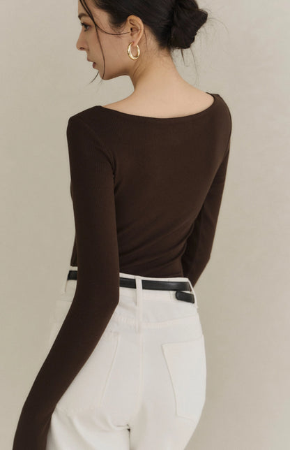 Boat-Neck Cutout Ribbed Bra Top<br/>船型領鏤空坑條長袖Bra Top