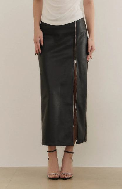 (最後現貨) Leather Maxi Skirt With Side Metal Zipper<br/>金屬側拉鍊皮革長裙