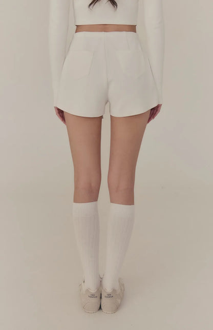 Cloud Drawstring A-Line Shorts<br/>雲感太空棉抽繩A字修身短褲