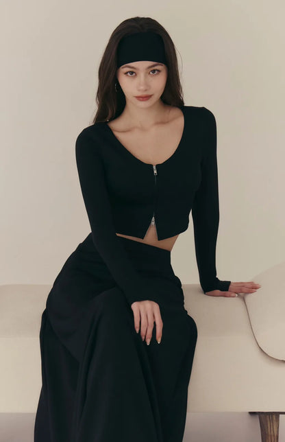 Cloud V-Neck Zip Long-Sleeve Bra Top<br/>雲感太空棉V領修身拉鍊長袖Bra Top