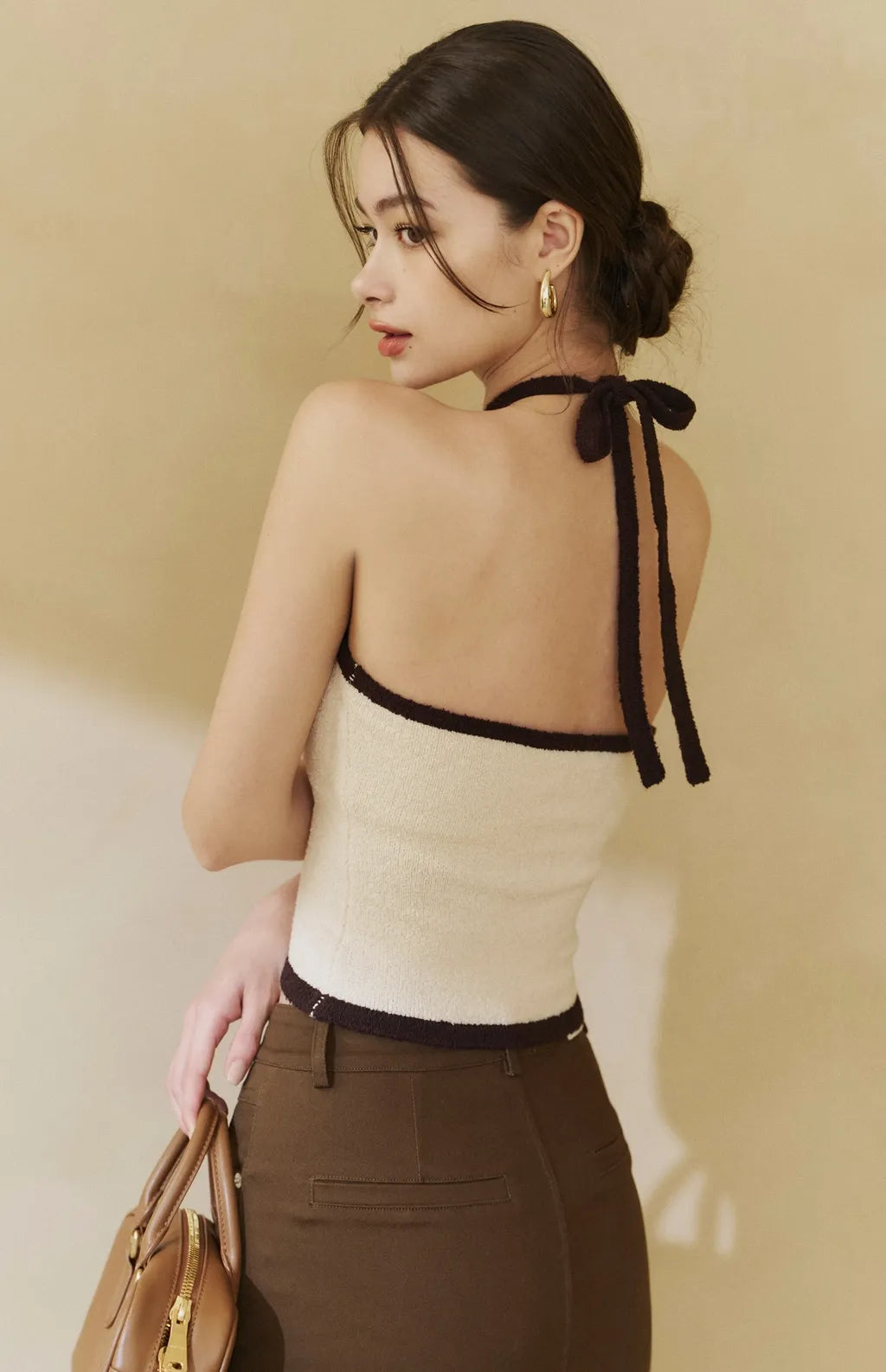 Contrast Knit Halter Bra Top<br/>慵懶法式撞色針織Bra Top