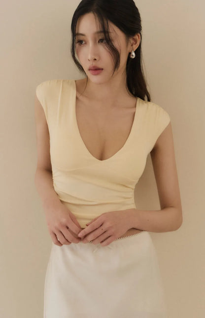 Tencel Plunge Cap-Sleeve Bra Top<br/>天絲裸感V領包袖Bra Top