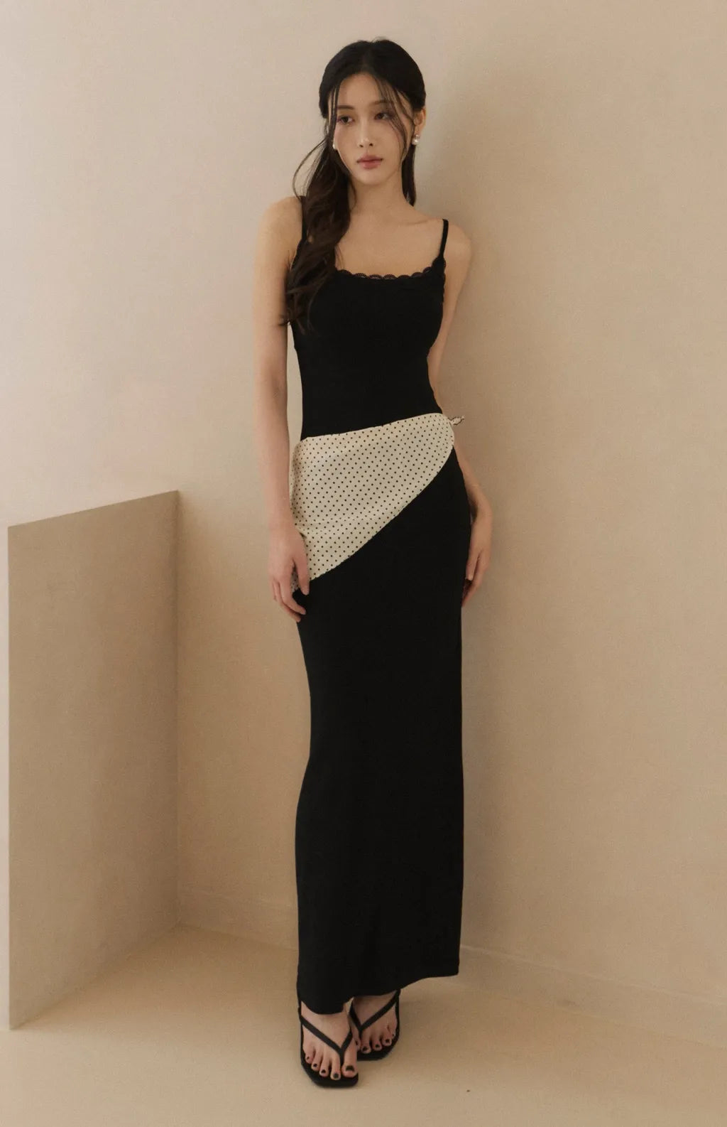 Lace Strap Maxi Bra Dress 2.0<br/>美胸蕾絲Bra Dress 2.0