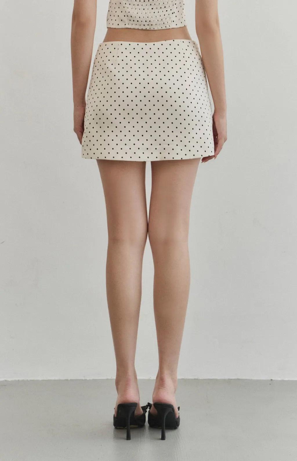 Polka-Dot Satin Mini Skort<br/>波點緞面短褲裙